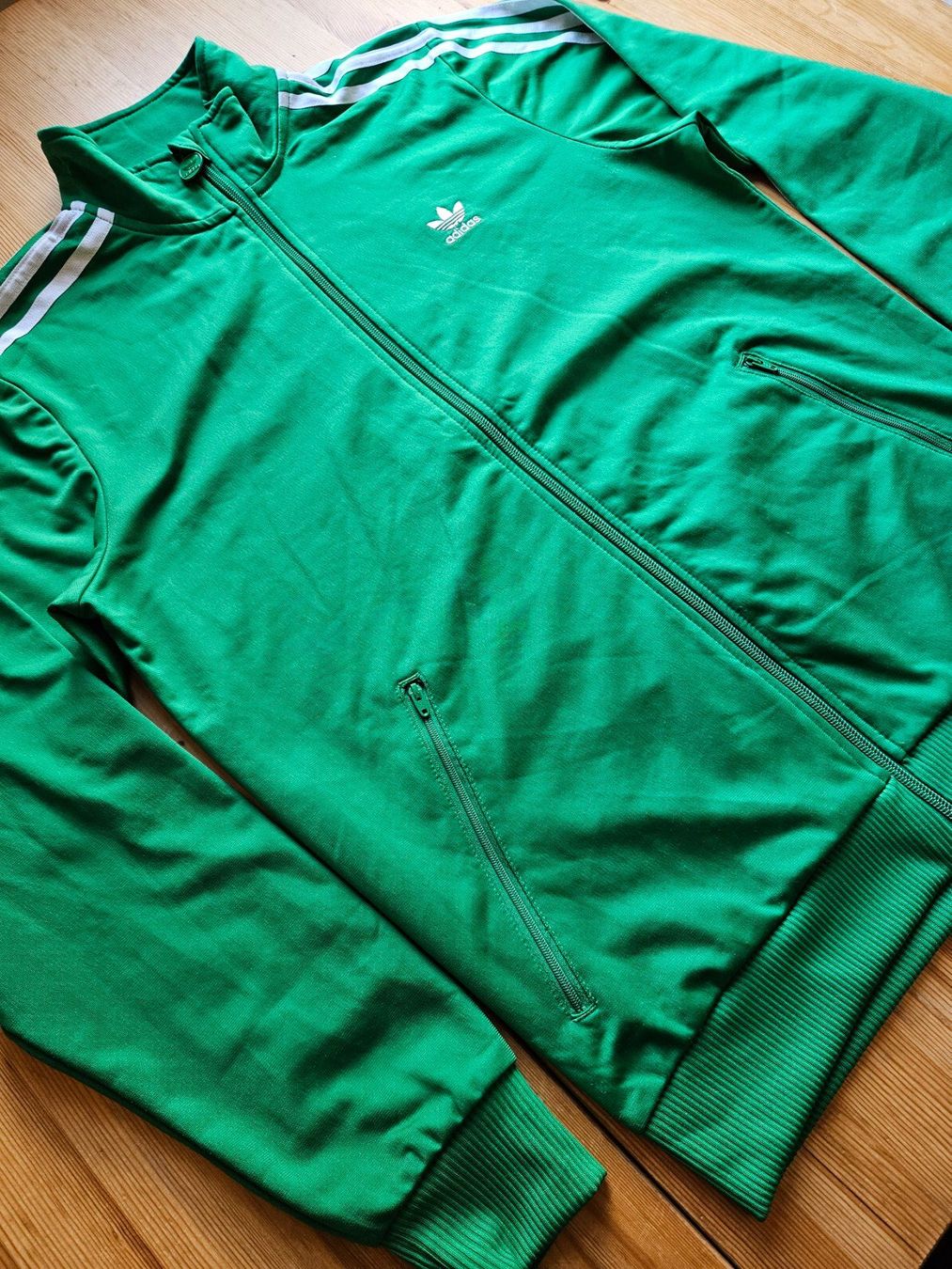 Adidas Giacche: Jacke adidas Grösse XL retro – Usato da Hägglingen venduto da United-Village-Trade 2