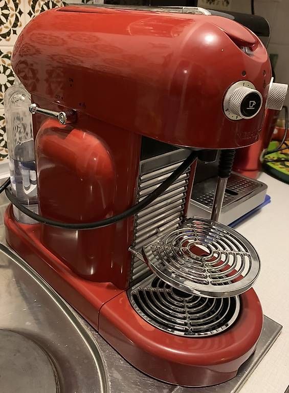 Machines à café & Machines à expresso: Nespresso – D'occasion à Wabern par walsn1 1