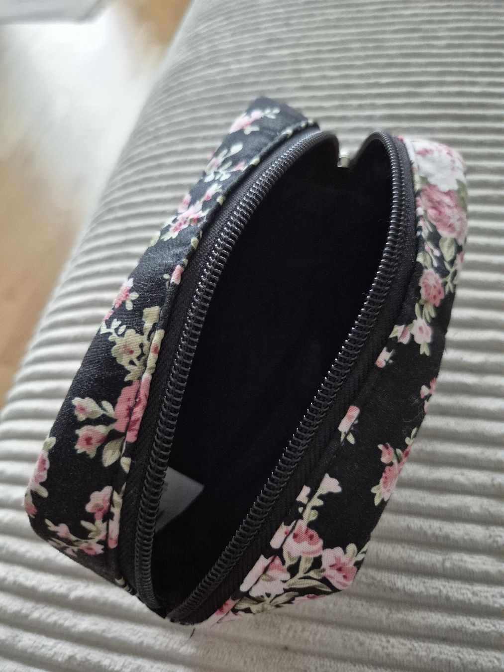 Trousses de maquillage: schöne Kosmetiktasche – Neuf (Voir description) à Kehrsatz par flu_2lhj 2