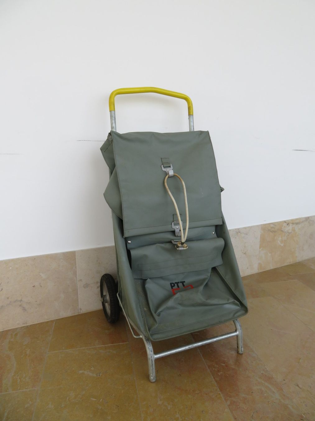 Borse: Post PTT Handwagen mit Tasche – Usato da Reinach BL venduto da WBZ-Flohmarkt 1