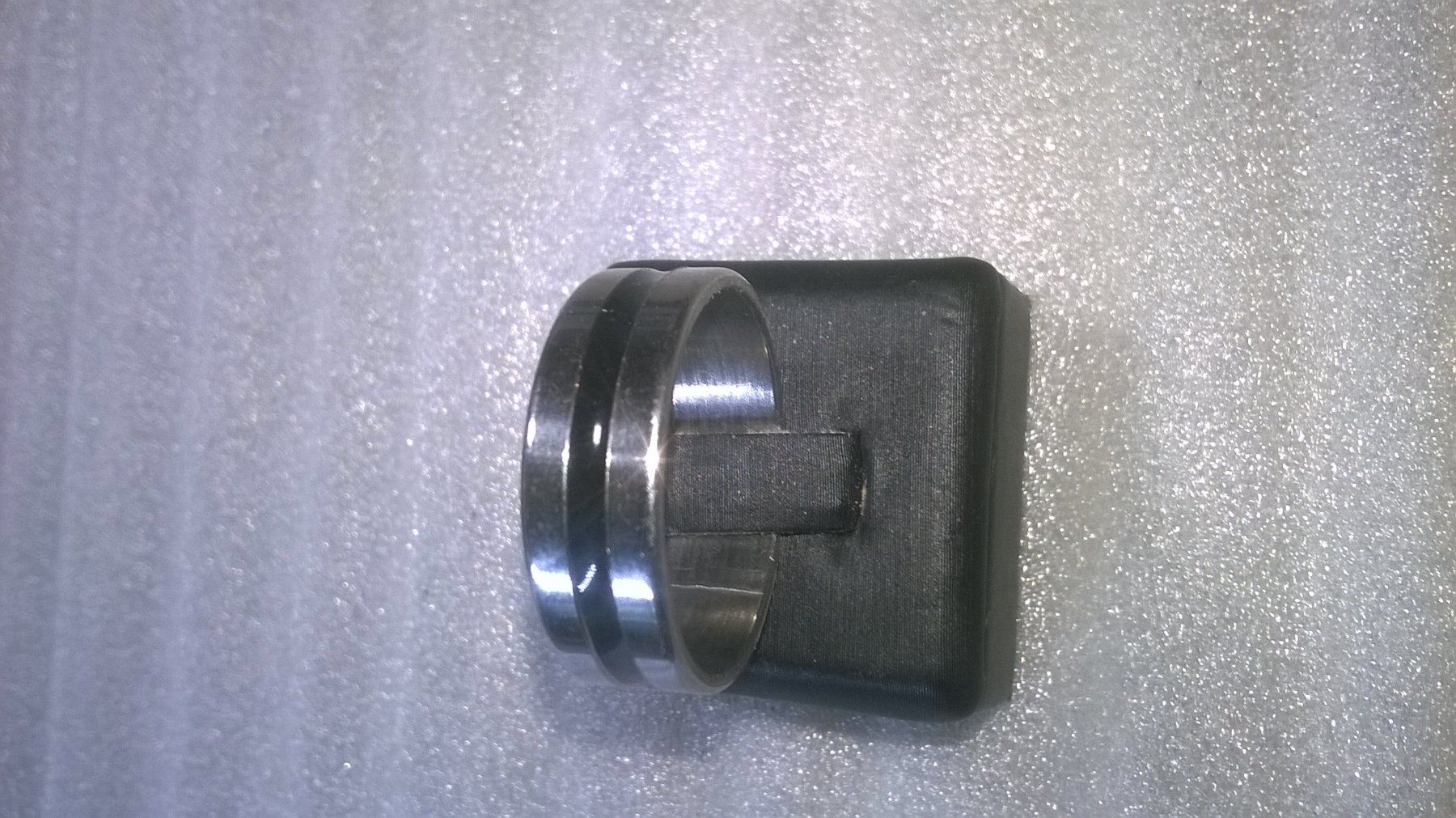 Anelli: RING EDELSTHAL,,,SILBER FARBE MIT SCHWARZ GEMACHT – Nuovo (secondo la descrizione) da Basel venduto da bijoutrie_4 2