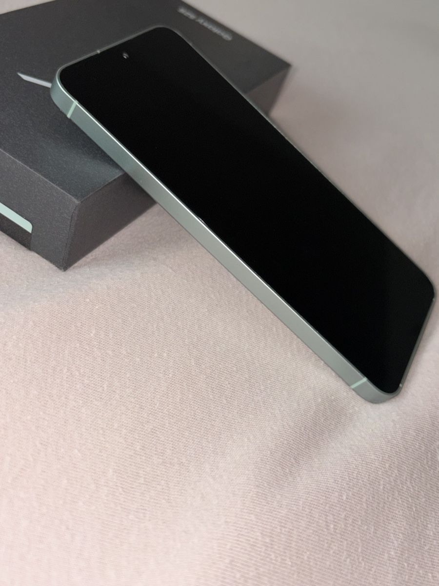 Samsung Telefoni cellulari / Smartphones: Samsung Galaxy S25 / Mint / 256GB / ab CHF 1.00.- – Usato da Urdorf venduto da YannisW. 3