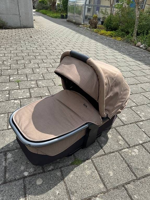 TFK Carrozzine: TFK Kinderwagen mit Zubehör – Usato da Münsingen venduto da diegisnow 1