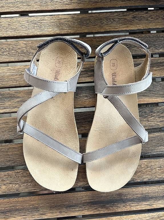 Damenschuhe: Waldviertler Sandalen Frau Neuner Grösse 39 – Gebraucht aus Huttwil von meitschi17