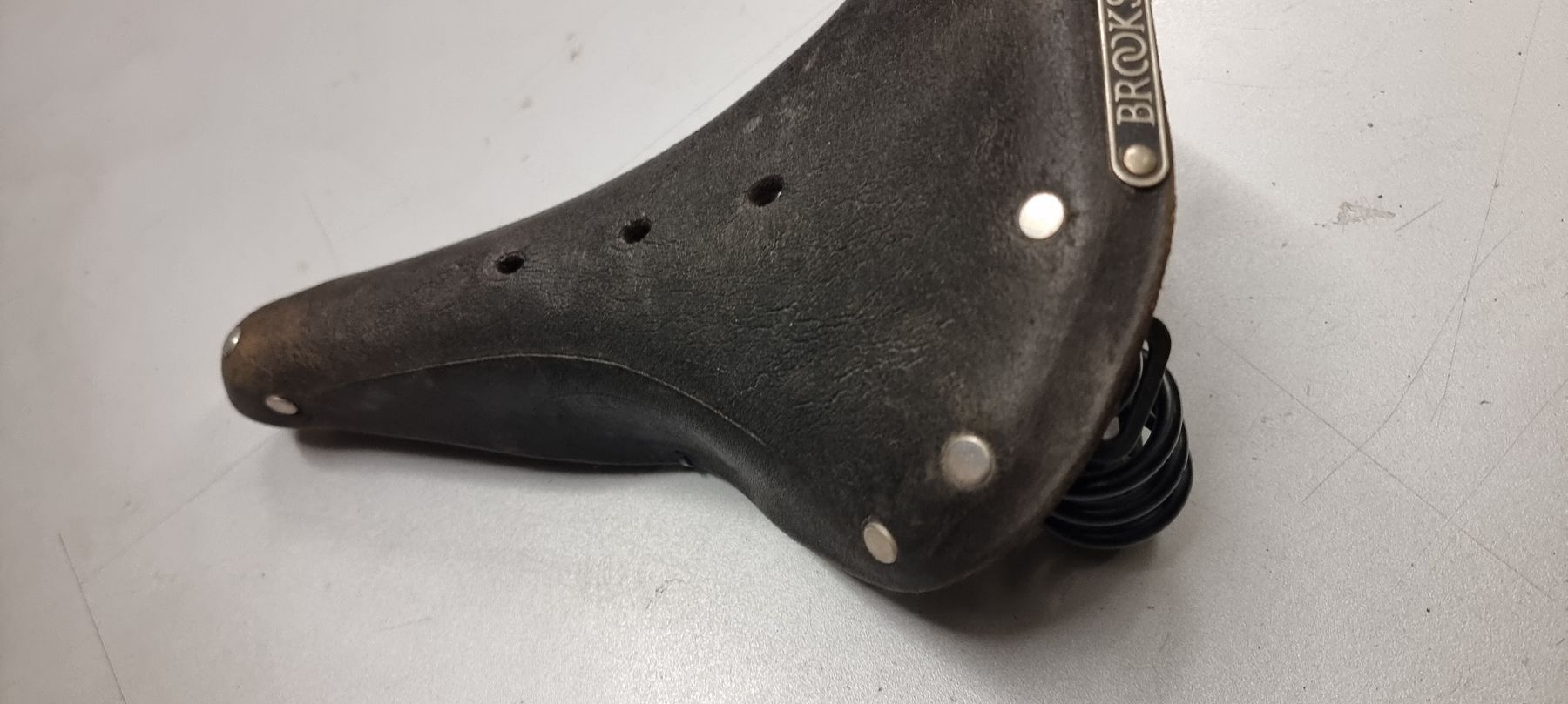 Brooks Pezzi di ricambio: Brooks Fahrradsattel – Usato da Seon venduto da Stibinio 3