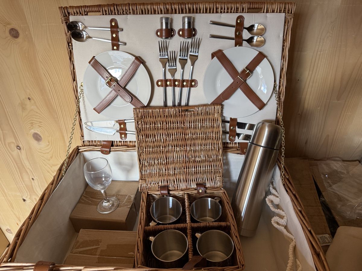 Altro per la casa: Cesto da Picnic – Nuovo e nell'imballaggio originale da Mesocco venduto da Jeyess 2
