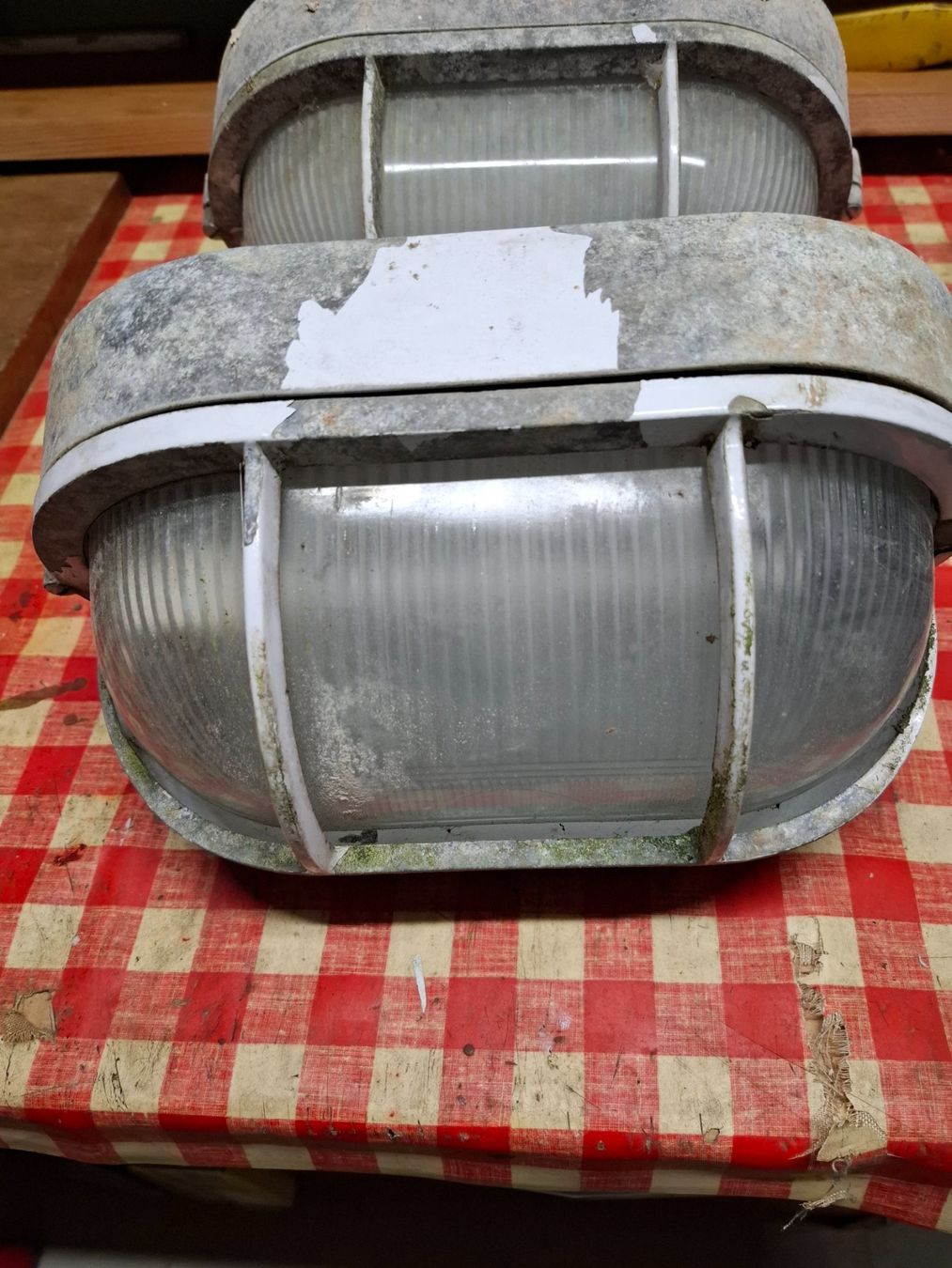 Lampade: Vintage Aussenlampe/Kellerlampe, Industrielampe – Usato da Rorschacherberg venduto da LUI1981 1