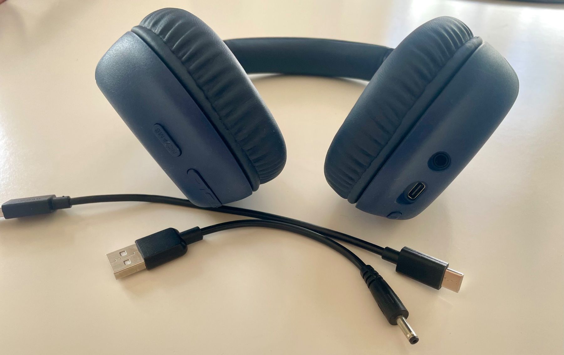 Sony Cuffie: SONY - Bluetooth Kopfhörer (Over-ear, Blau) – Nuovo (secondo la descrizione) da Rütihof venduto da JulieH85 6