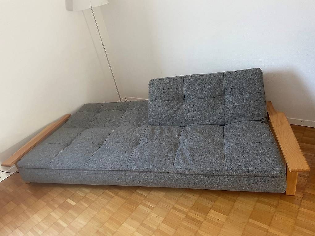Sofas: Schlafsofa SPLITBACK – D'occasion à Bern par Pflegefeuerfrau 1