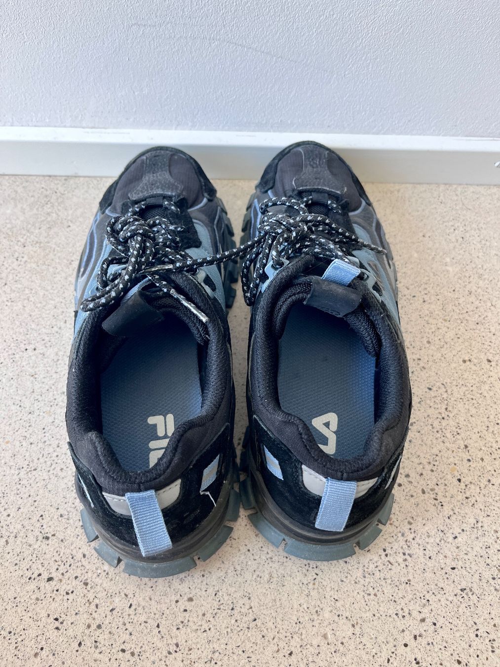 Fila Scarpe da uomo: Fila Sneakers – Grösse 40 – Usato da Zürich venduto da das_p5vk 1