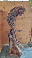Wunderschöne Echse auf Holz / Grosses Deko-Objekt