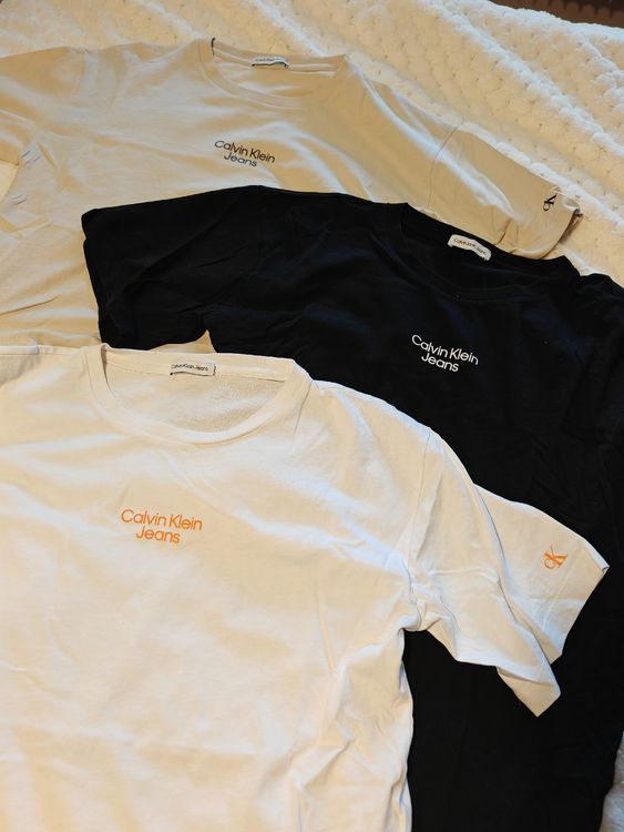 3 t-shirts Calvin Klein xs/s 2