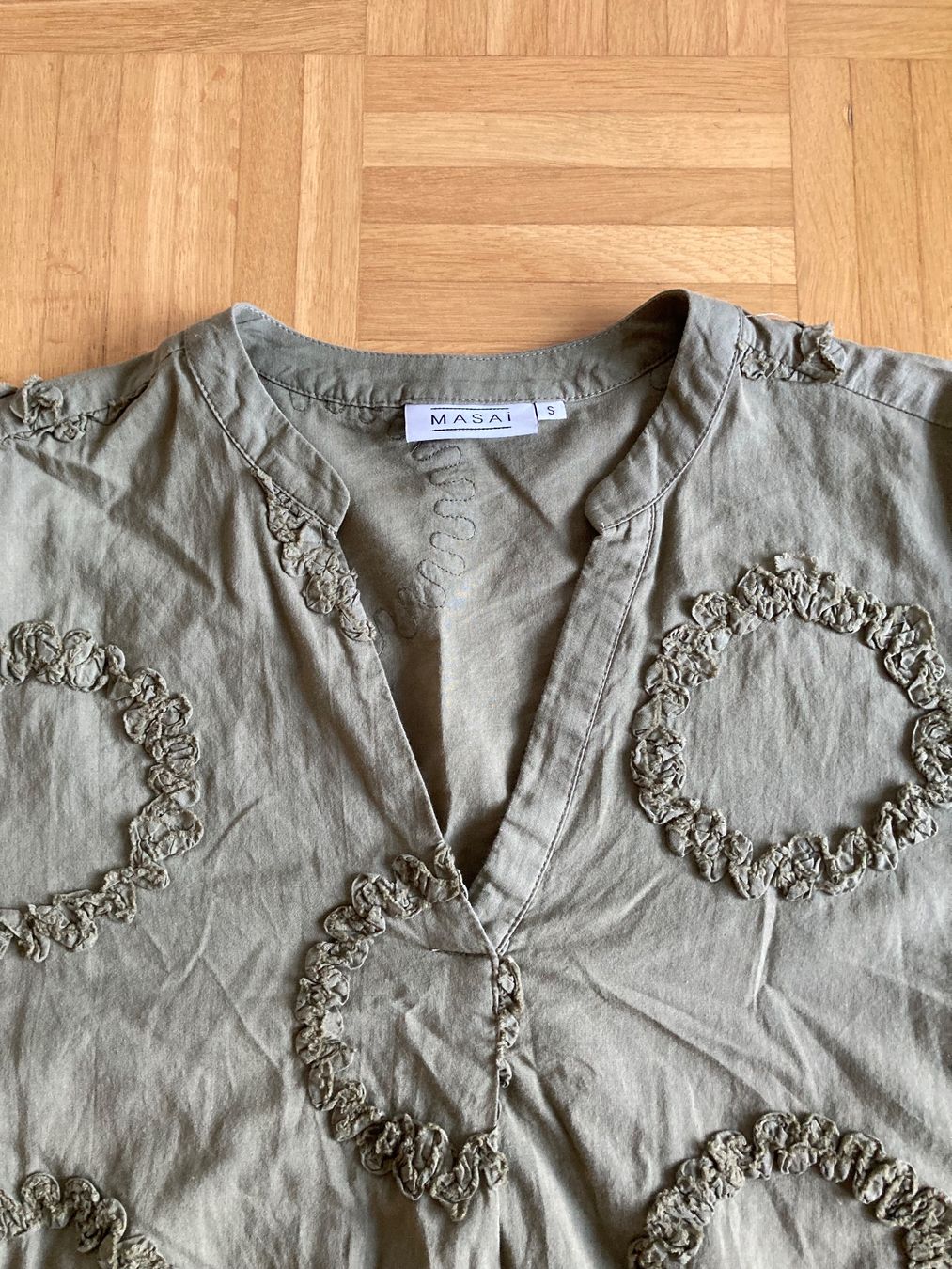 Camicette: Bluse Masai – Usato da Muttenz venduto da and_dx9w 1