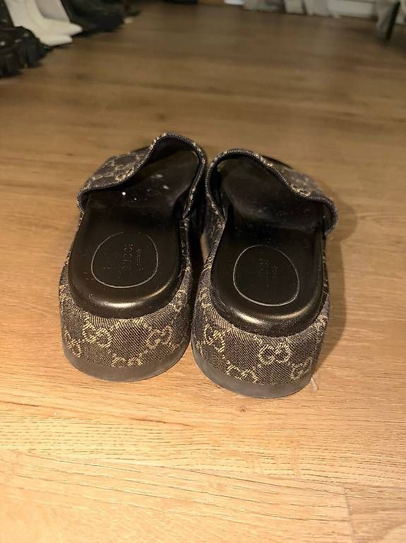 Chaussures femmes: Gucci Sandalen – D'occasion à Bassersdorf par rub_hb6j 1