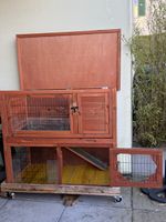 Meerschweinchenstall mit sehr viel Zubehör