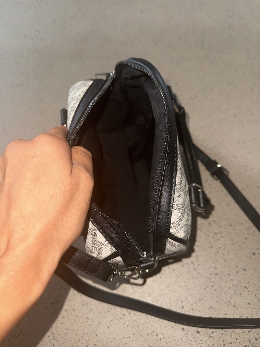 Sacs femmes: Tasche – Neuf (Voir description) à Itingen par jessi811 1