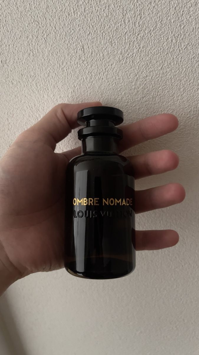 Louis Vuitton Parfum & Eau de Toilette: Louis Vuitton Ombre Nomad 100ml – Gebraucht aus Oberengstringen von Alabama26