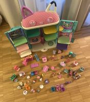 Spielzeug Konvolut Gabby's Dollhouse und Lego Friends.