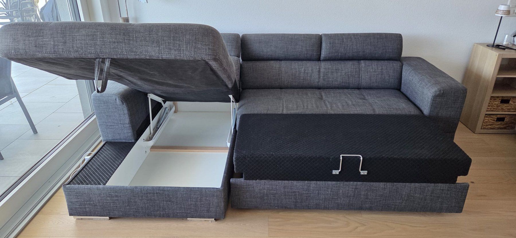 Sofas: Eck-Sofa anthrazit mit Bettfunktion und Bettkasten – D'occasion à Gwatt (Thun) par Taipan49 3