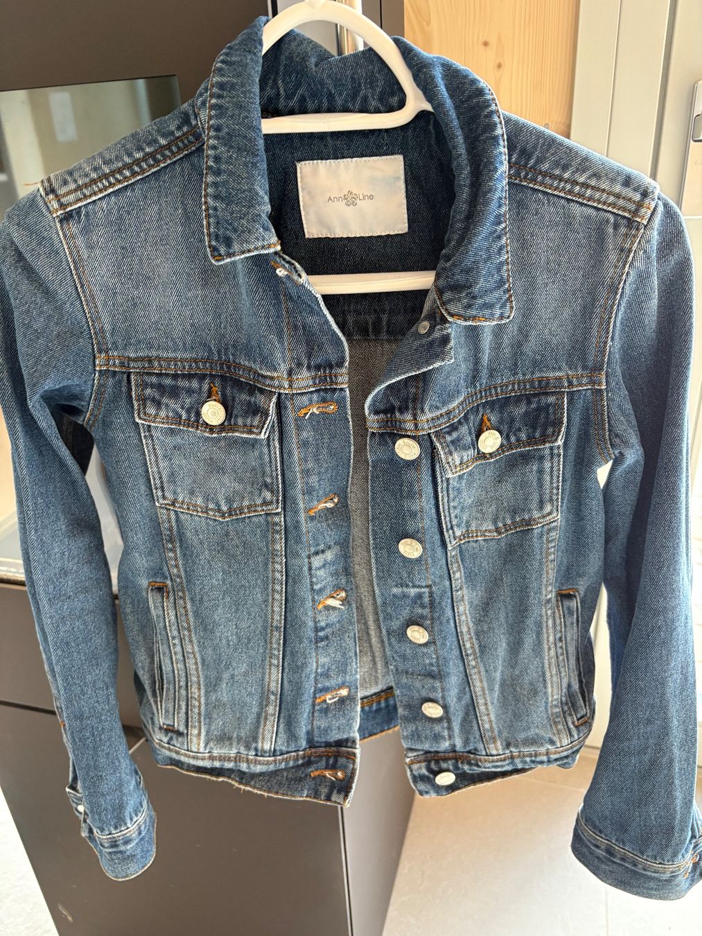 Giacche: Ann et Line Jeans Jacke – Usato da Romont BE venduto da n.gfeller