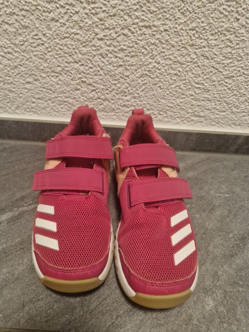 Adidas Schuhe für Mädchen: Adidas Hallenschuhe – Gebraucht aus Büetigen von Marda2 3