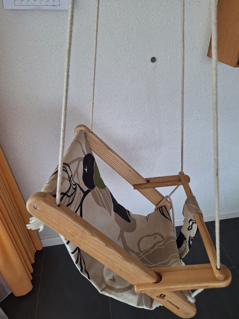 Gartenhängesitze: Schöner Kindersitz / Schaukel – Gebraucht aus Altstätten SG von Ariandres 1