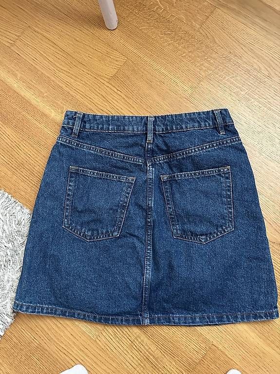 Jupes: Jeansrock – D'occasion à Schüpfheim par car_7slp 1