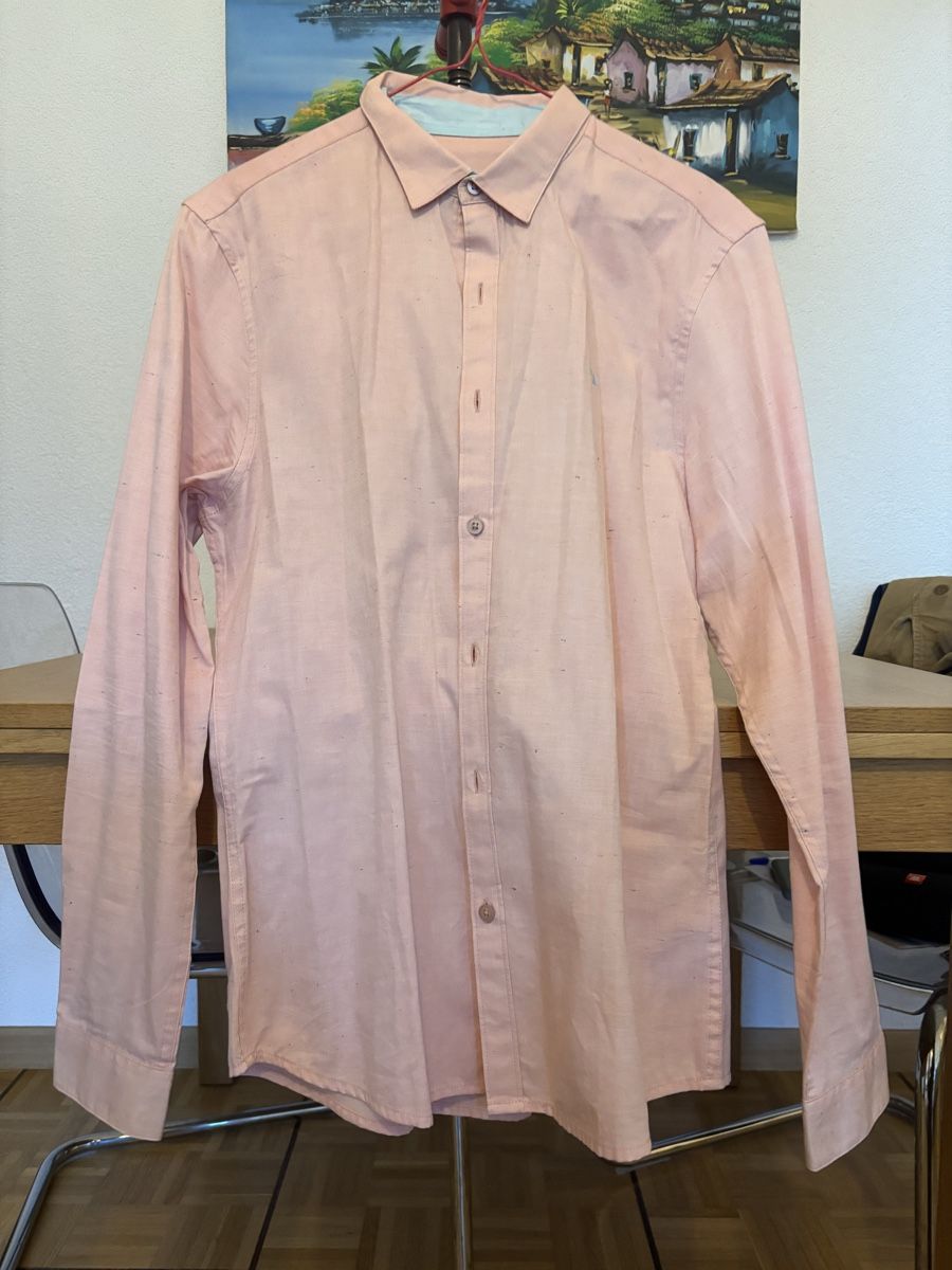 Hemden: Clothing Company Salmon M – Gebraucht aus Morges von Brunocunha05