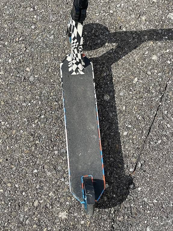 Kickboard: Trottinette freestyle  – Usato da Villars-sur-Glâne venduto da Jeanne_z8yk 2