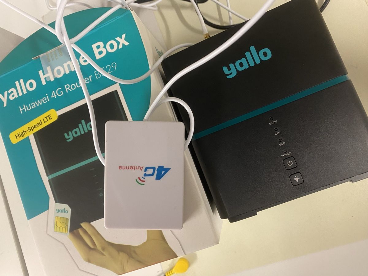 Huawei Modems & Routeurs: HUAWEI 4G Router Model: B529s – Neuf (Voir description) à Zürich par Tavares2077 1