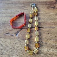 Perini Halskette und ein Armband von?