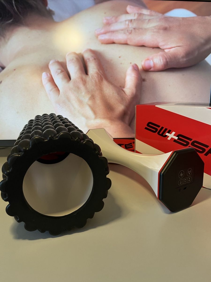 Dispositivi per massaggi: Faszienrolle Massagerolle Vibration Roll – Nuovo (secondo la descrizione) da Bremgarten AG venduto da david12345 2