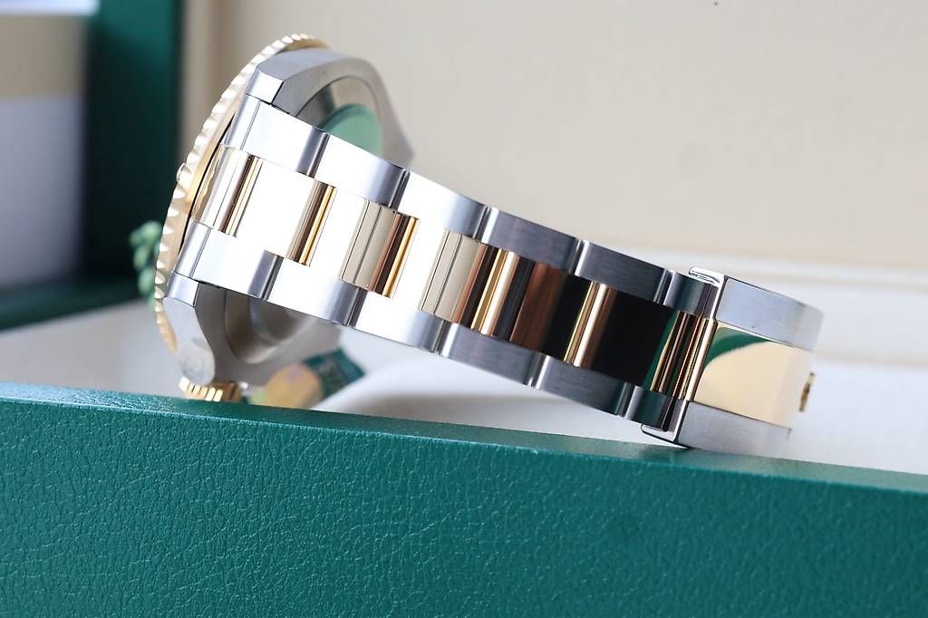 Rolex Orologi: Rolex Submariner 126613LB Bluesy – Usato da Wollerau venduto da RekociTimepieceGmbH 2