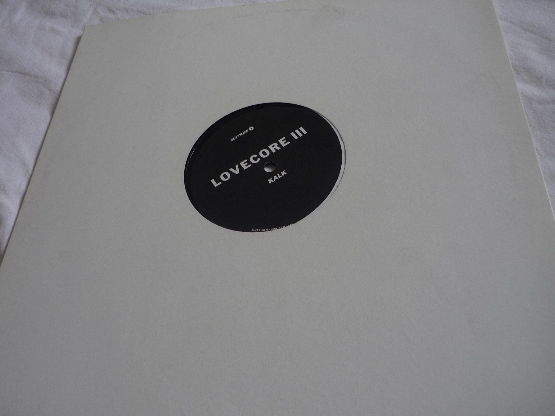 Dischi in vinile: Rare Techno Vinyl - Auftrieb Lovecore 3 - Kalk – Usato da Beringen venduto da Flatretriever 1