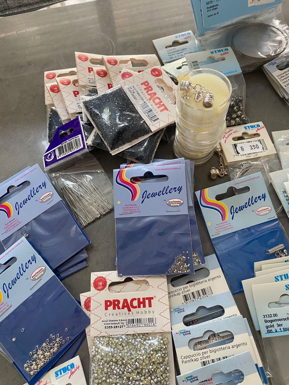Kits de loisir créatif: Schmuckzubeh. Bastelmaterial neu Konvolut – Neuf avec emballage d'origine à Bürglen TG par Seepferdli 4