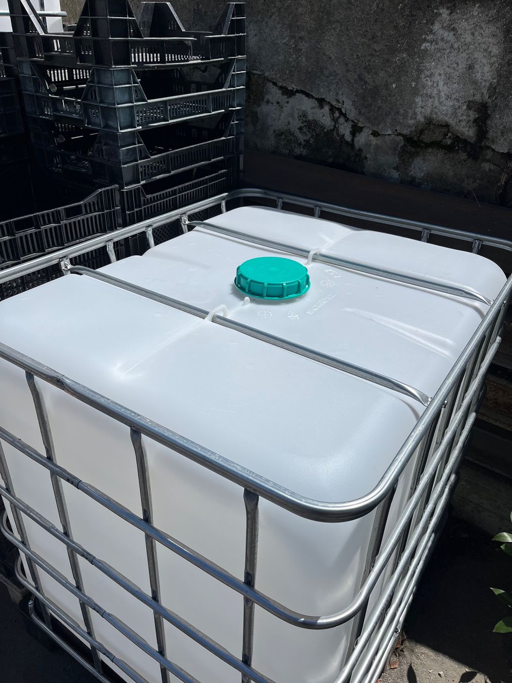 Abreuvoirs & Auges: IBC-Tank – D'occasion à Uetendorf par dunjjjj 3