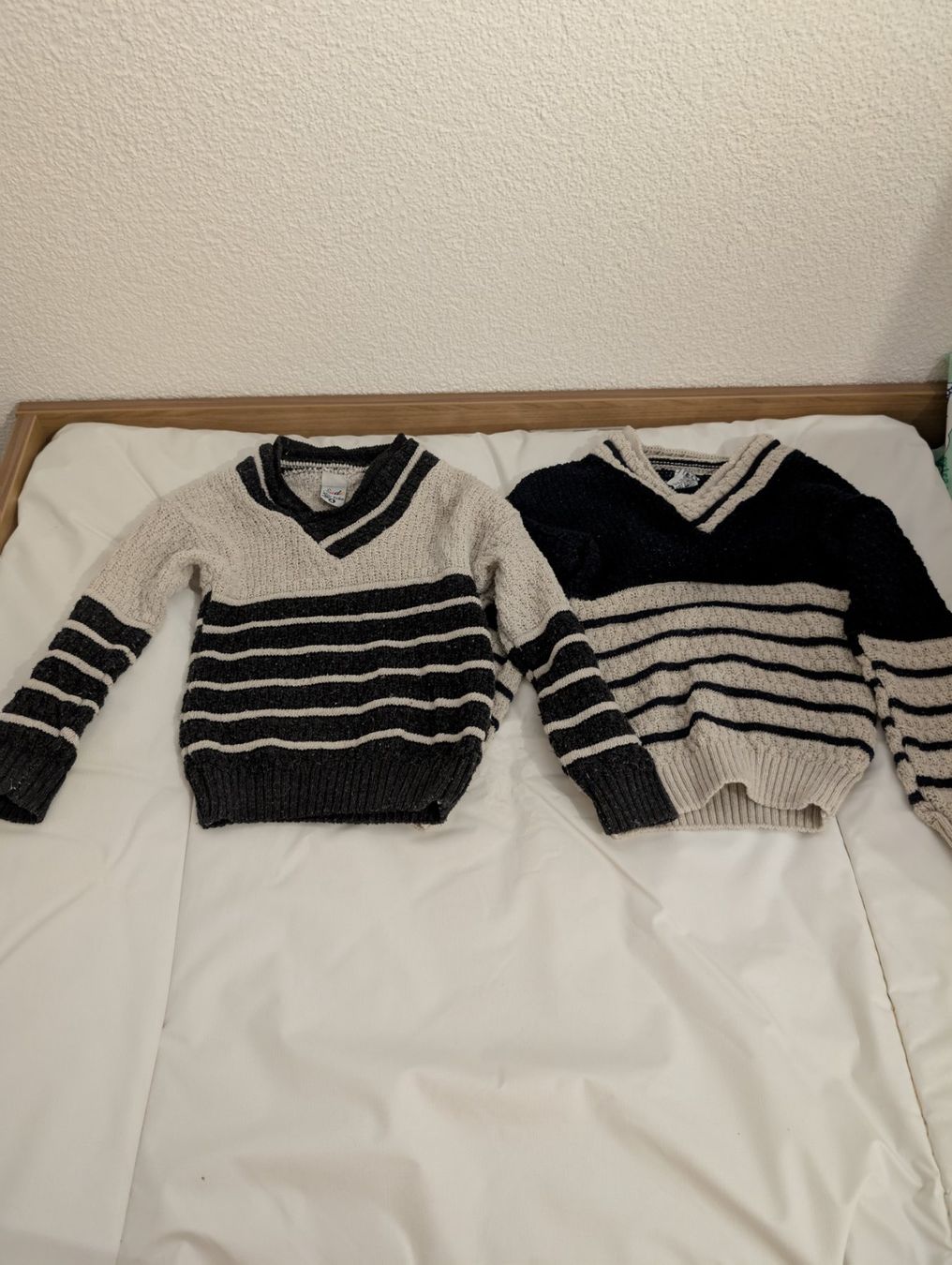 Maglioni & Felpe: Pullover im 2er Set – Usato da Buchs ZH venduto da nudle10