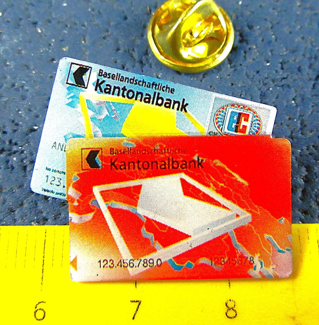 Swiss Plaketten & Abzeichen: CREDIT CARTE BLKB PIN – Gebraucht aus Ettingen von Hausi4711