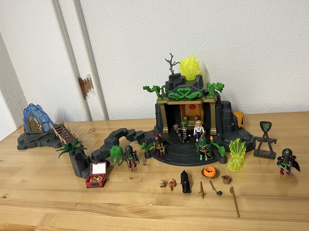 Playmobil Giocattoli: Playmobil Felsentempel – Usato da Frauenfeld venduto da adj04