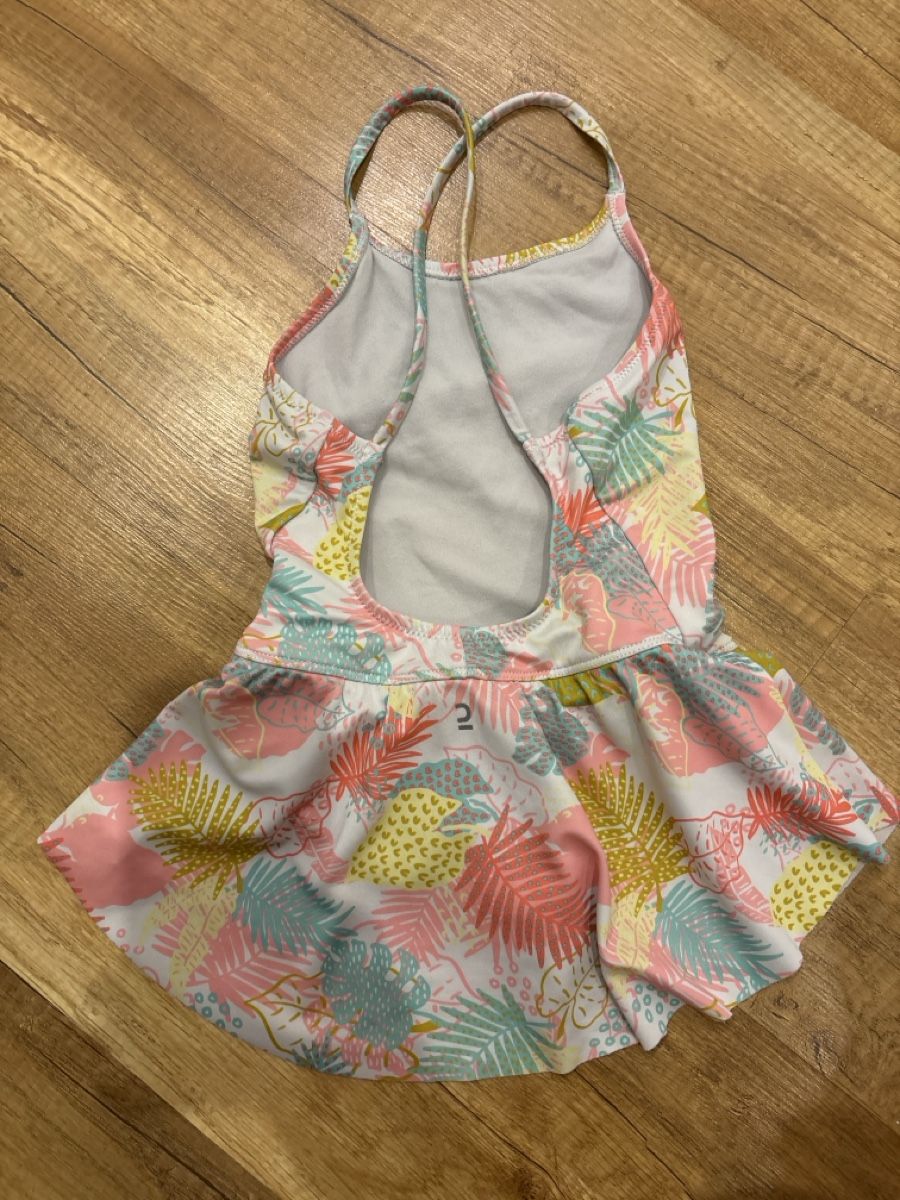 Decathlon Costumi da bagno & Bikini: Badekleid 104/110 – Usato da Lausanne venduto da bongsdibongs 1