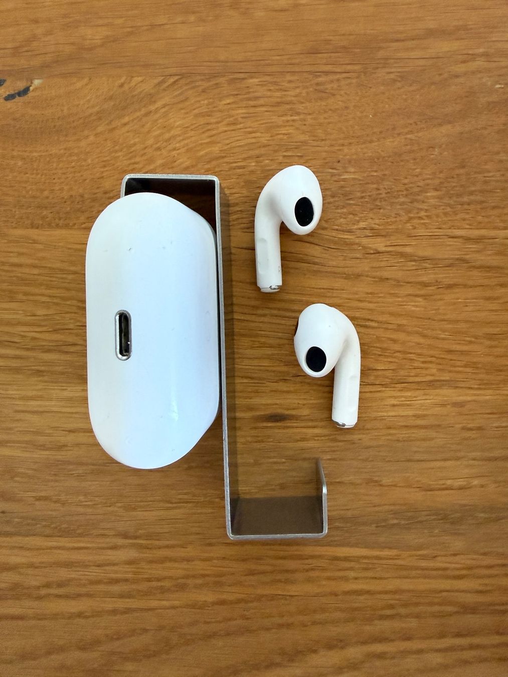 Apple Cuffie: APPLE AirPods 3 – Usato da Lausanne venduto da Nine1982 7