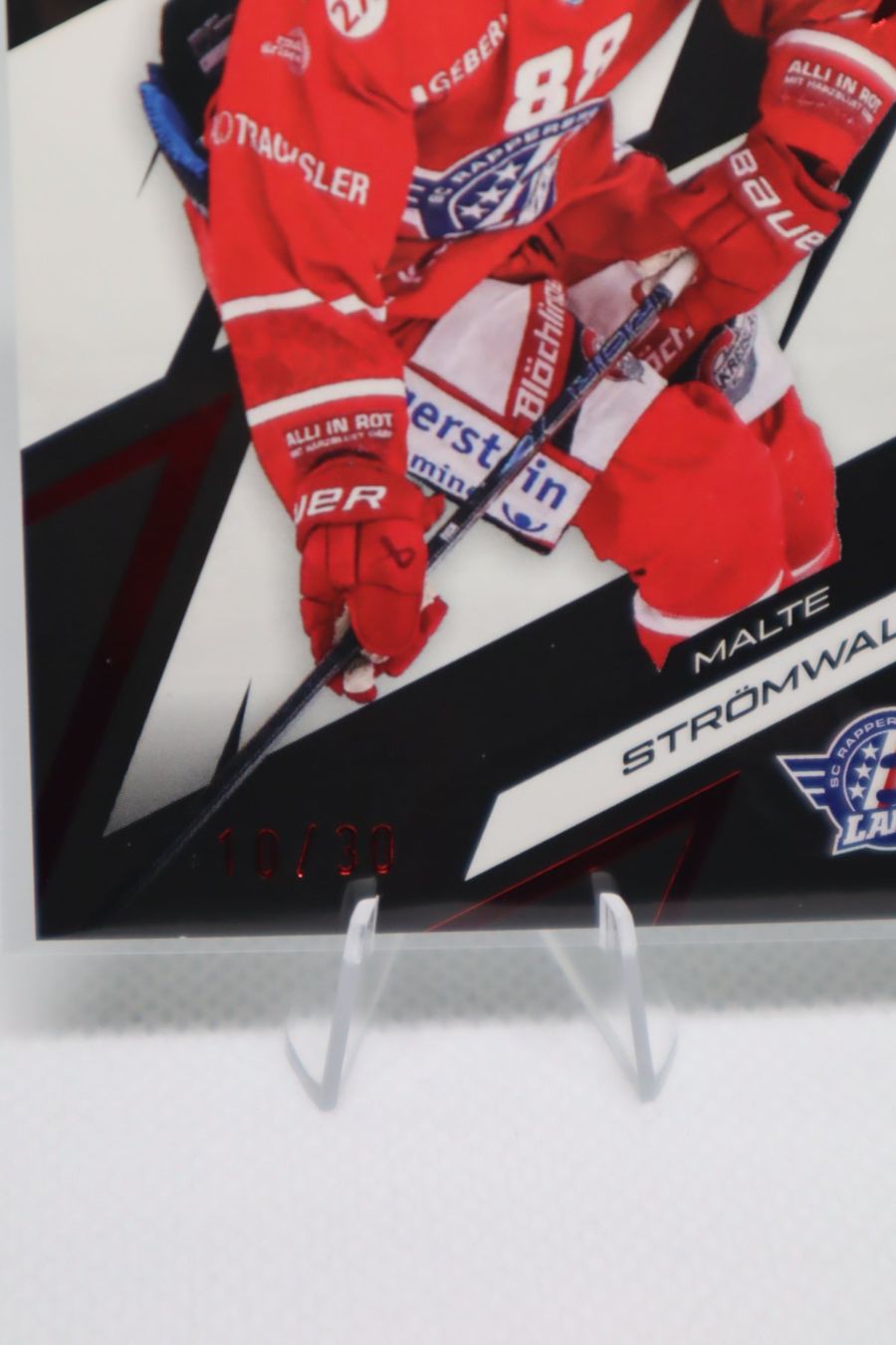 Sportzoo Carte collezionabili: Sportzoo Malte Strömwall 10/30 Red Parallel – Usato da Wetzikon ZH venduto da YBCardVault 2