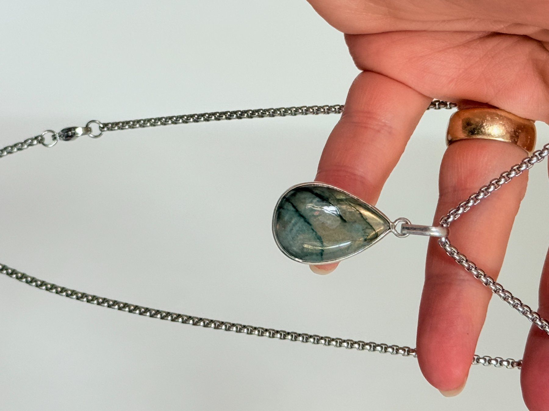 Colliers: Collier avec Labradorite – Neuf avec emballage d'origine à Genève par AWWA 6