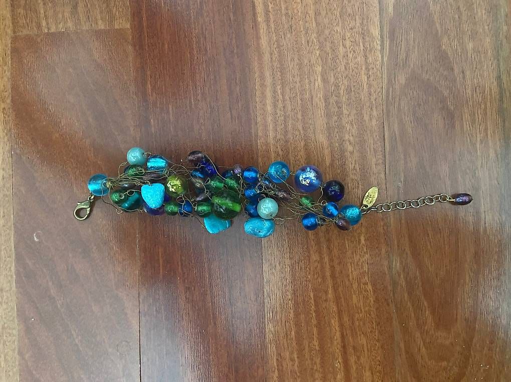 Ketten: Gioielli in pietre dure: Bracciali e collane nuovi – Gebraucht aus massagno von sar_8cdn 1