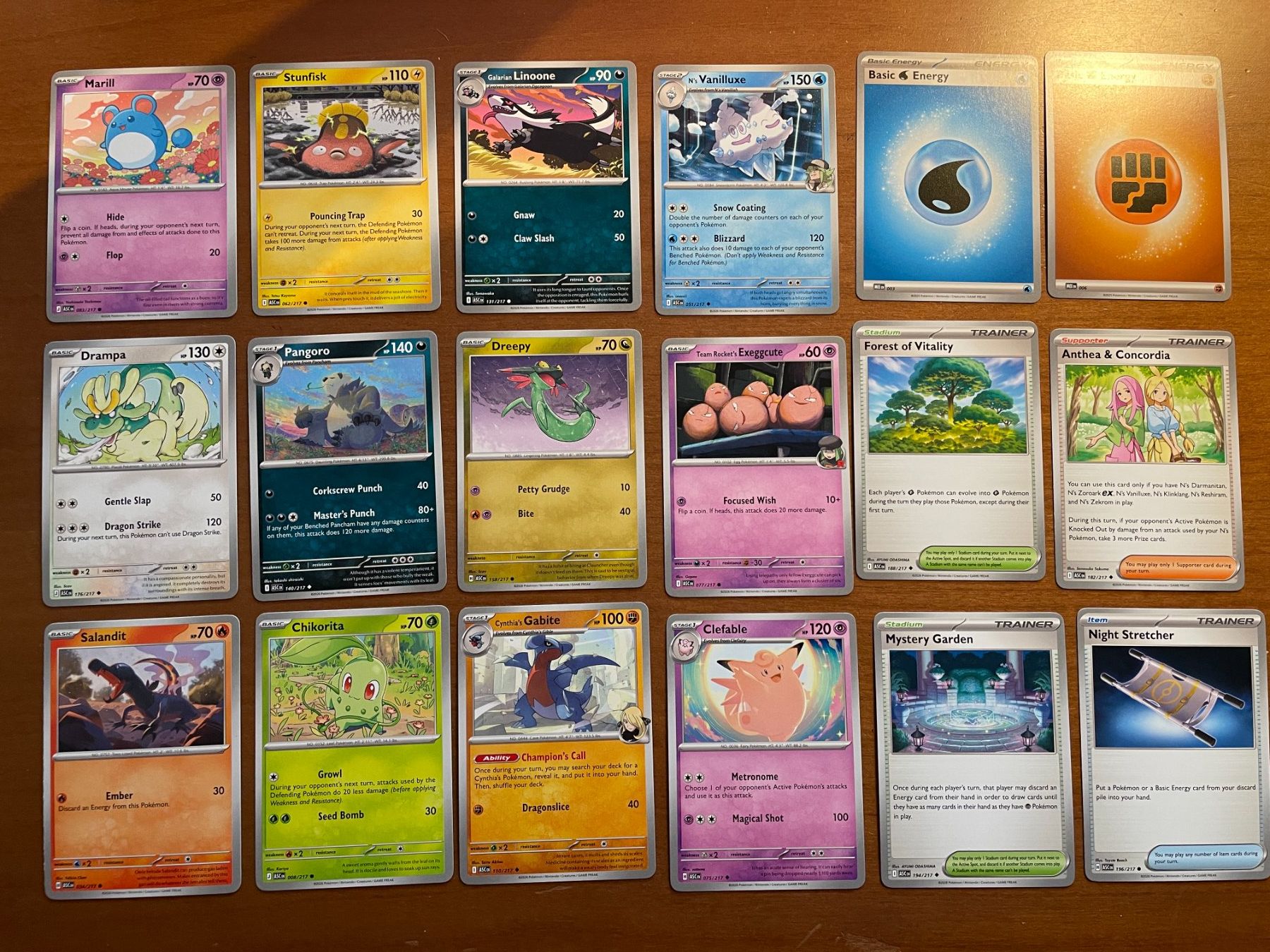 Pokémon Carte collezionabili: Pokemon Karten Set (Versand gratis) – Nuovo (secondo la descrizione) da Chur venduto da Angerson