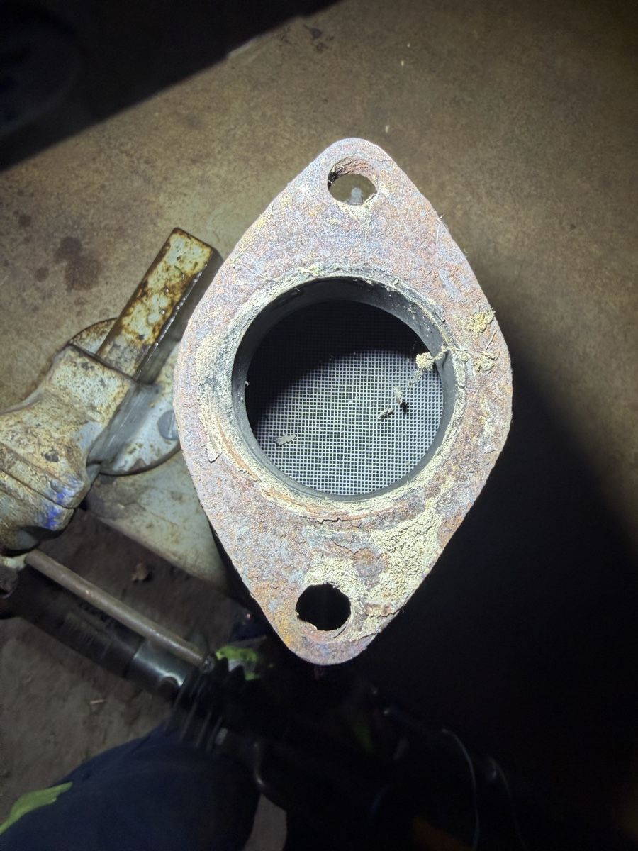 Toyota Sistemi di scarico: Toyota 4 Runner Katalysator – Usato da Halten venduto da vwg_ml9y 1