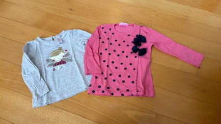 2 Langarmshirts Mädchen, Grösse 80