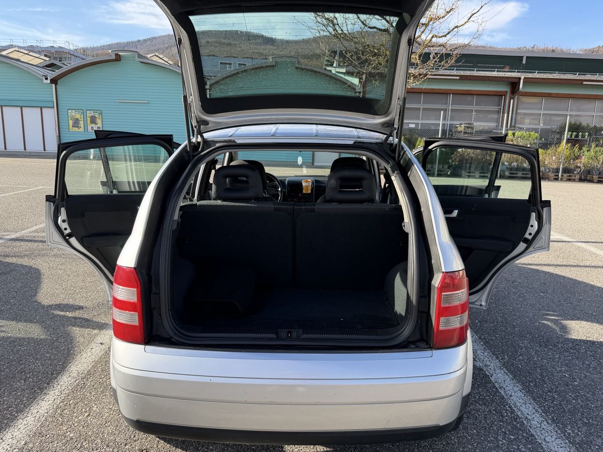 Audi Autos: Audi A2 / 1.4 – D'occasion à Oberwil BL par Hariva 4