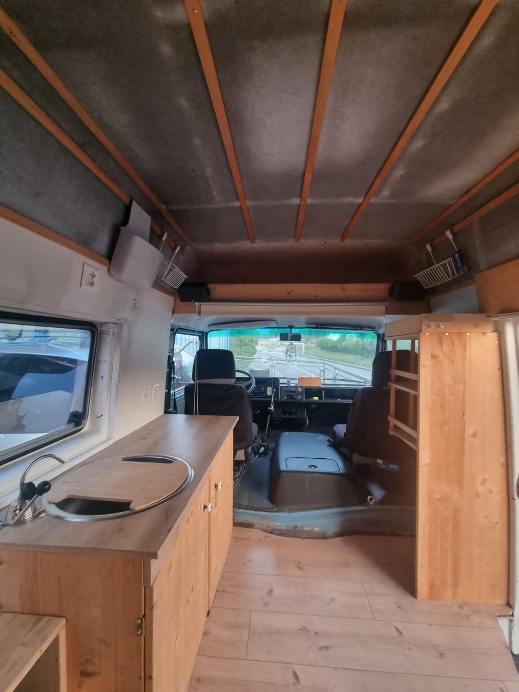 VW Veicoli da campeggio: VW LT31  – Difettoso da Wattenwil venduto da Laurentjacot 3