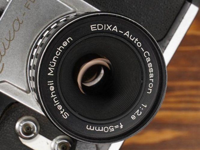 Edixa Fotocamera: Edixa-Flex, Auto Cassaron 50mm f2.8 mit case – Difettoso da Bern venduto da FotoStrobo.ch_Outlet 8